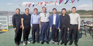 中國黃河文化經(jīng)濟(jì)發(fā)展研究會何光暐會長一行赴我市考察交流，與文旅集團(tuán)達(dá)成戰(zhàn)略合作