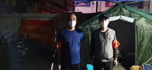 市文旅集團(tuán)一線戰(zhàn)“疫”之：黨旗飄揚(yáng)在門外，黨旗扎根在心里，53歲和35歲黨員成絕佳搭檔